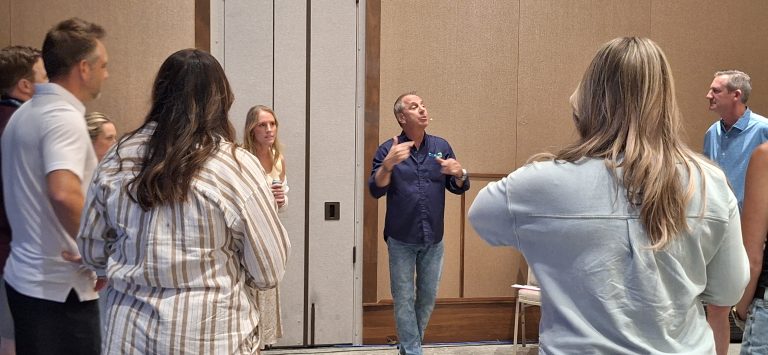 Corporate Improv Training That Builds Better Teams